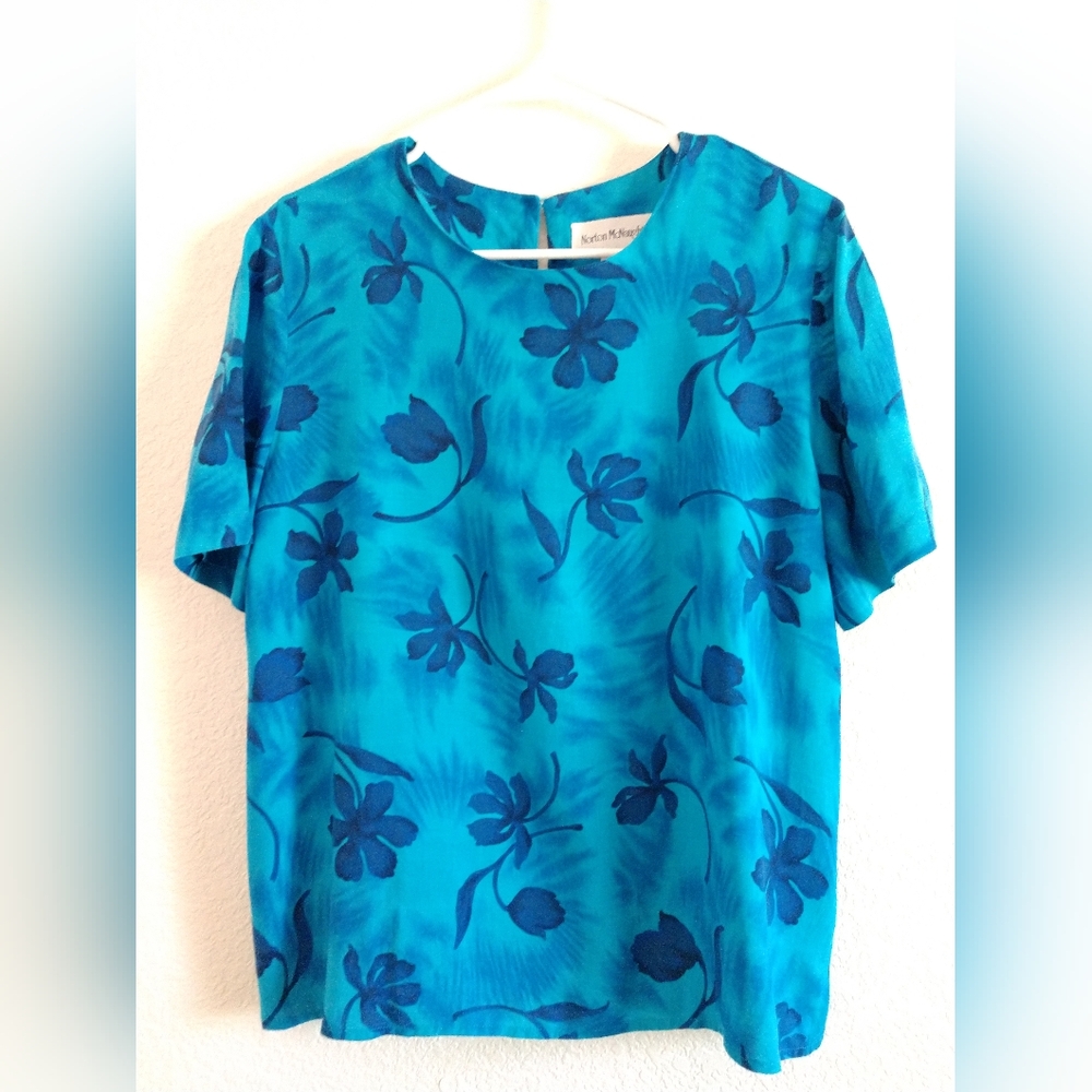 Blue Floral Blouse Shirt Short Sleeve Vintage Norton McNaughton Size 8 Chest 36"